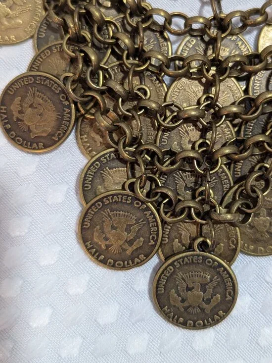 Cascade of Coins Bib Necklace half of Dollar USA - Picture 6 of 8